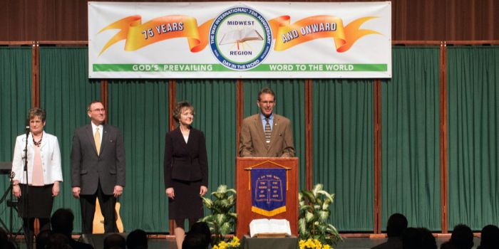 Midwest Region’s 75 Years and Onward Day in the Word